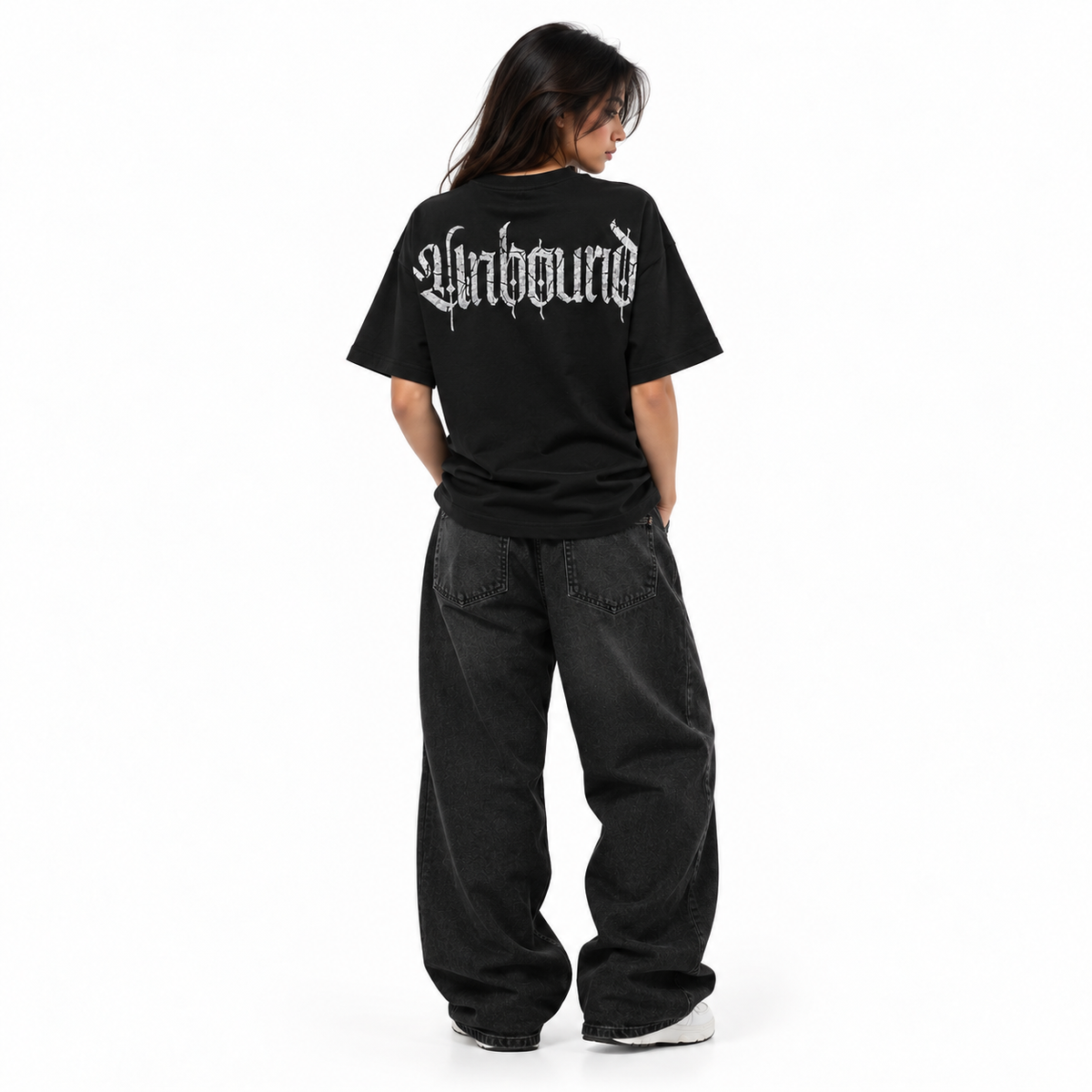 unbound oversized tee - black